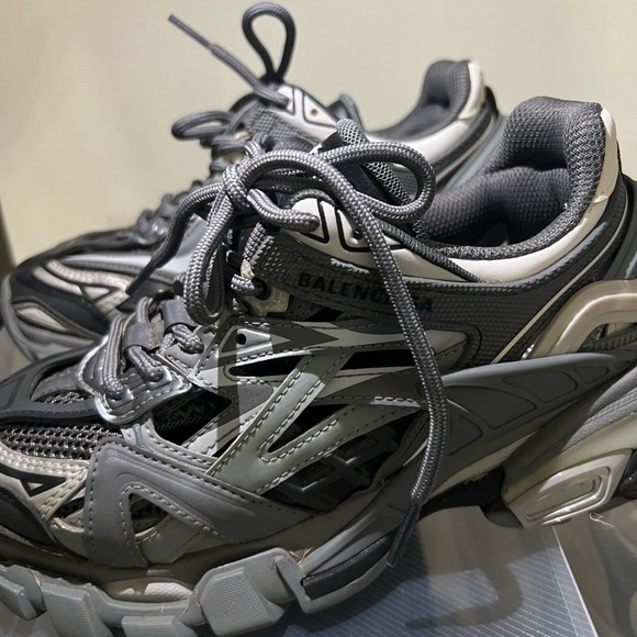 BALENCIAGA Grey Track.2 Sneakers - Picture 2 of 4